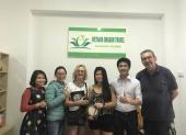 Voyageurs chez agence locale Vietnam Dragon Travel  (30)