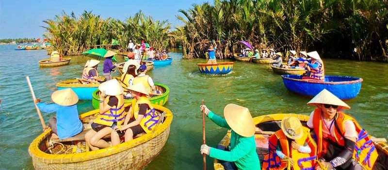 aventure-en-bateau-panier-a-hoi-an