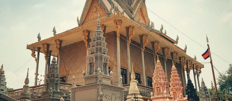 temple-wat-langka-a-phnom-penh