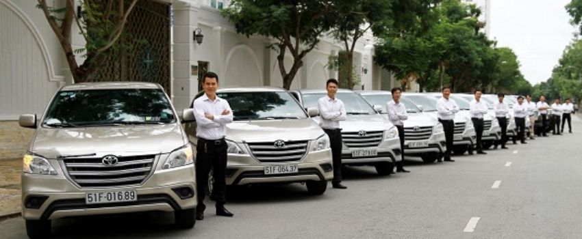 voiture-chauffeur-a-hanoi