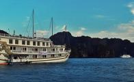 Croisiere en baie Halong sur jonque Indochina Sails Halong 2 jours 1 nuit