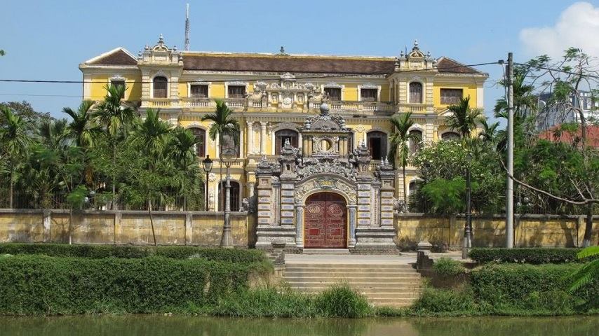 L'Arène de tigres (Ho Quyen) à Hue