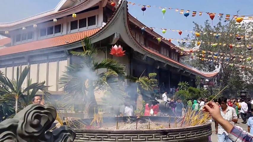 Visiter la pagode Vinh Nghiem