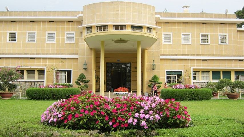Visite résidence de Bao Dai