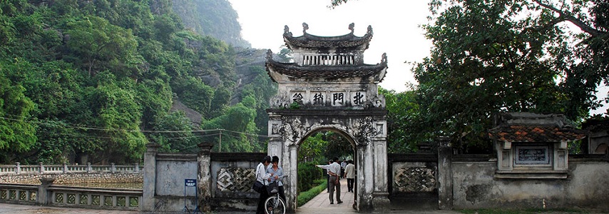 Le temple du roi Dinh Tien Hoang