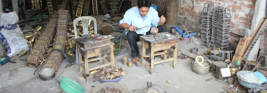 Le village de ciselure d'argent de Dong Xam