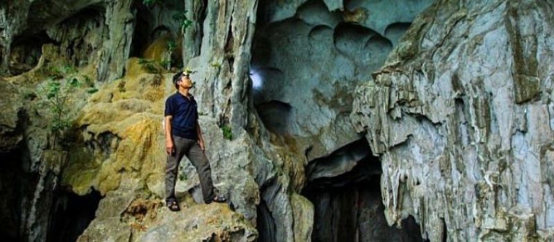 grotte en Baie Bai Tu Long grotte en Baie Bai Tu Long