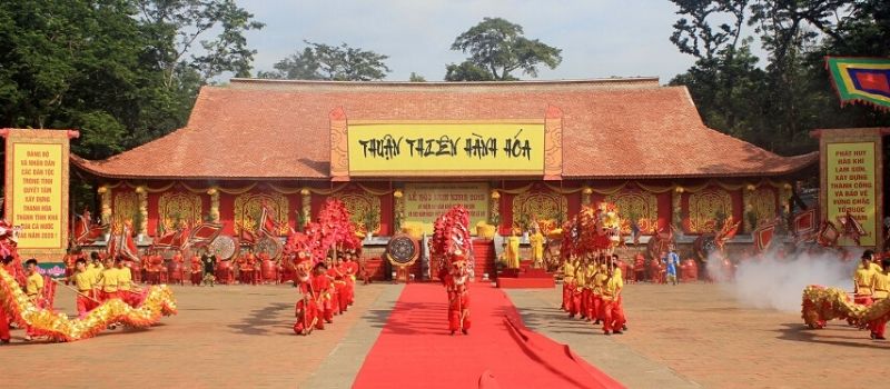Fête de Lam Kinh