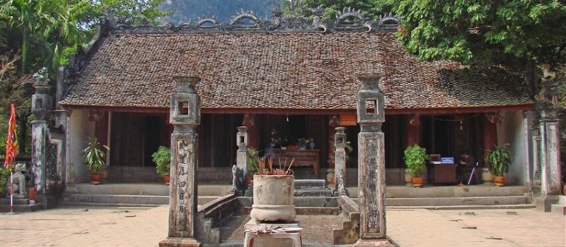 Le temple du roi Dinh Tien Hoang