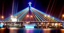 Admiration des 9 ponts qui détiennent des records vietnamiens
