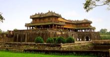 Découverte des sites touristiques symboliques de Hue