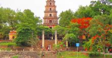 Visite pagode Thien Mu | Guide francophone au Vietnam