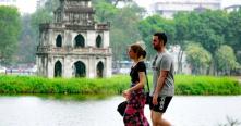 Voiture avec chauffeur privé au Vietnam à la découverte de Hanoi