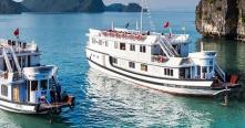 Croisiere en baie Halong sur jonque Bhaya Balcon Halong 2 jours 1 nuit