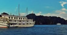 Croisiere en baie Halong sur jonque Indochina Sails Halong 2 jours 1 nuit