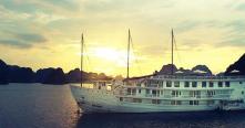 Croisiere en baie Halong sur jonque Indochina Sails Halong 3 jours 2 nuits