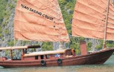 Jonque Cat ba Tuan sailing 1 cabine