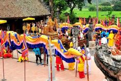 La fête haute en couleur de Truong Yên