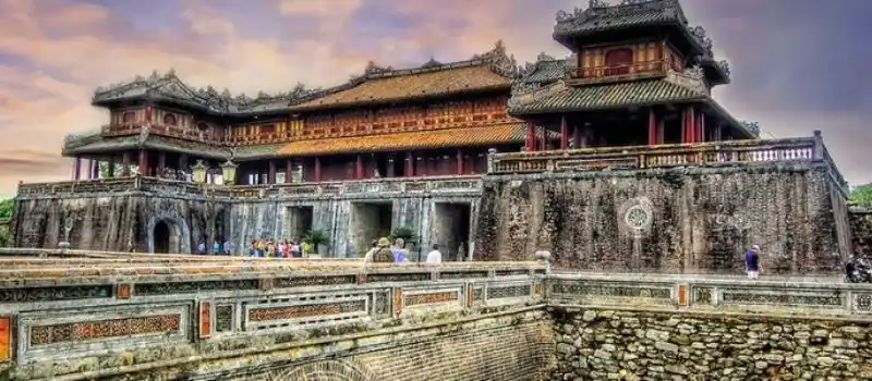 Meilleure agence francophone vietnamienne fiable à conseiller pour voyage au vietnam