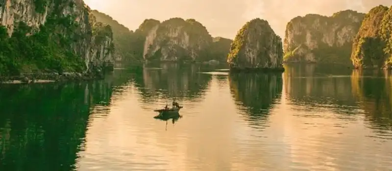 Voyage au Vietnam avec bonne agence de voyage locale à Hanoi Vietnam