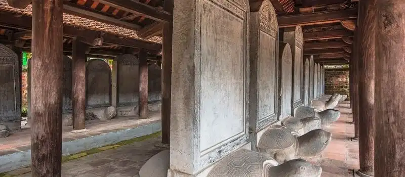 82 stèles en pierre de Van Mieu - Quoc Tu Giam