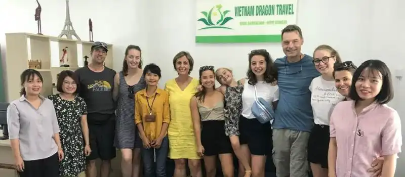Assistance avant, pendant et après le voyage au Vietnam Assistance avant, pendant et après le voyage au Vietnam