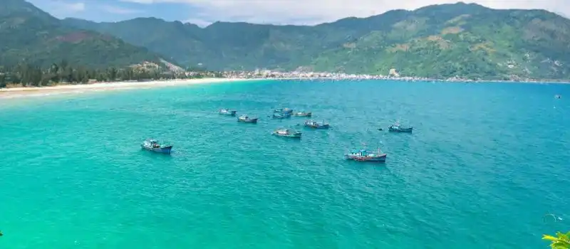 Baie de Vung Ro Croisière de luxe au Vietnam Baie de Vung Ro Croisière de luxe au Vietnam