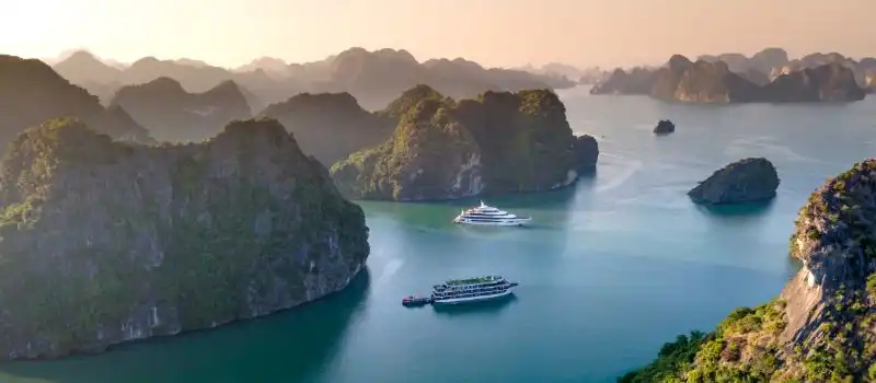 Croisière dans la baie d'Halong: Activités insolites à ne pas manquer Croisière dans la baie d'Halong: Activités insolites à ne pas manquer