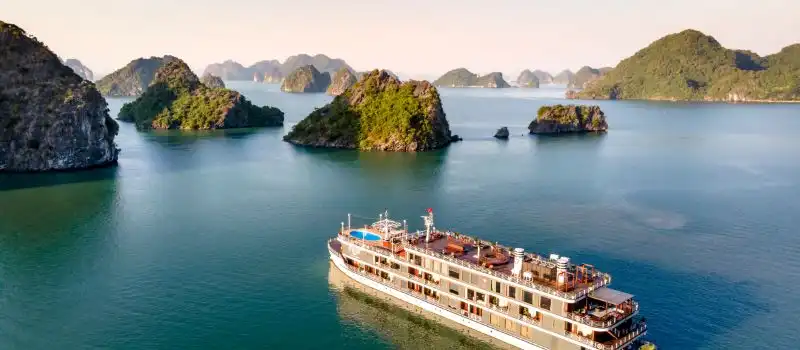 Croisière en baie Halong pour les voyageurs handicapés Croisière en baie Halong pour les voyageurs handicapés