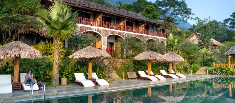 Établissements hôteliers de grand standing s'inspirent des formes traditionnelles vietnamiennes Établissements hôteliers de grand standing s'inspirent des formes traditionnelles vietnamiennes