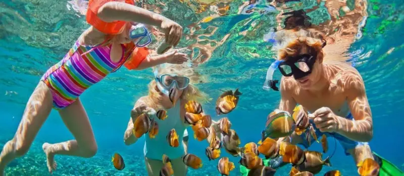 Faire du snorkeling à Nha Trang Faire du snorkeling à Nha Trang