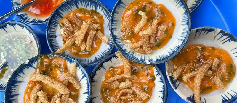 Faites un tour de street food au Vietnam entre amis