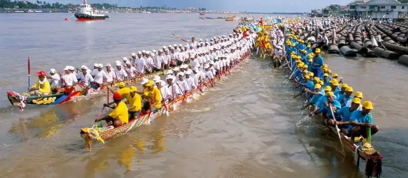 Festival de l’eau Boun Om Toeuk Festival de l’eau Boun Om Toeuk