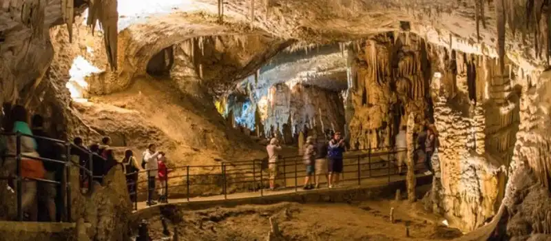 Grotte de Chieu Mai Chau Grotte de Chieu Mai Chau