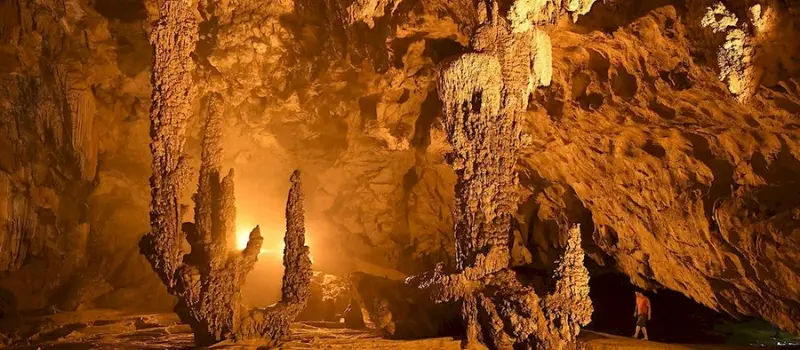 Grotte de Nguom Ngao Grotte de Nguom Ngao