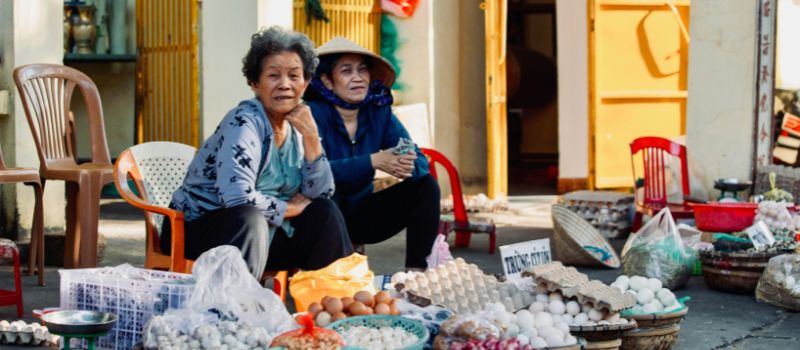 Guide francophone au Vietnam Votre clé pour une immersion locale Guide francophone au Vietnam Votre clé pour une immersion locale