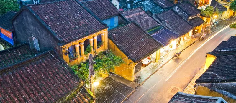 Hoi An accueille des dizaines de milliers de visiteurs pendant les vacances du Nouvel An