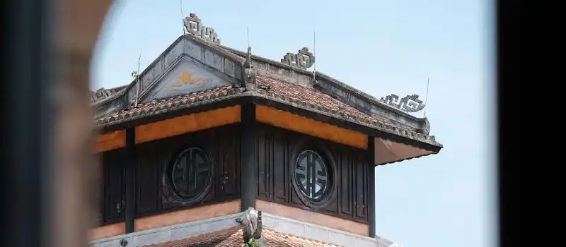 Hué La Cité Impériale et La cuisine royale Hué La Cité Impériale et La cuisine royale