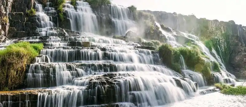 Explorer les cascades à Da Lat
