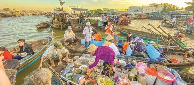 Marché flottant à Cần Thơ Marché flottant à Cần Thơ