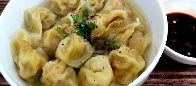 Wonton (hoành thánh) Wonton (hoành thánh)
