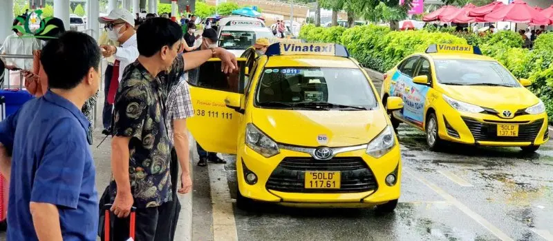 Comparaison avec les taxis traditionnels Comparaison avec les taxis traditionnels