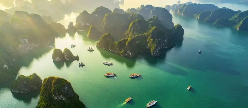 Croisiere en baie Halong pour découvrir beauté des jonques traditionnelles Croisiere en baie Halong pour découvrir beauté des jonques traditionnelles