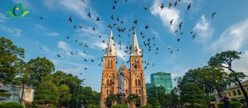 Voyage à Saigon avec guide francophone au Vietnam local