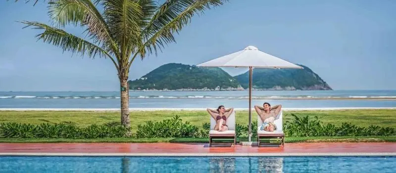 Coastal Retreat Meliá Vinpearl Cua Hoi Beach Resort Coastal Retreat Meliá Vinpearl Cua Hoi Beach Resort