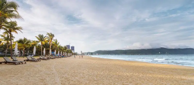 Plage de Pham Van Dong Plage de Pham Van Dong