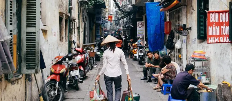 Voyager avec un Guide francophone au Vietnam pour visiter la capitale Hanoi Voyager avec un Guide francophone au Vietnam pour visiter la capitale Hanoi