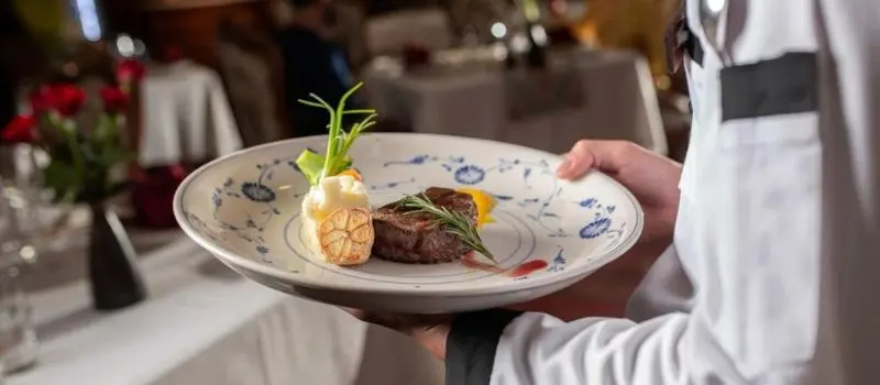 Voyage de luxe au Vietnam pour explorer des restaurants étoilés Michelin Voyage de luxe au Vietnam pour explorer des restaurants étoilés Michelin