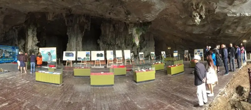 Croisiere en baie Halong pour découvrir la magnifique grotte de Tien Ong