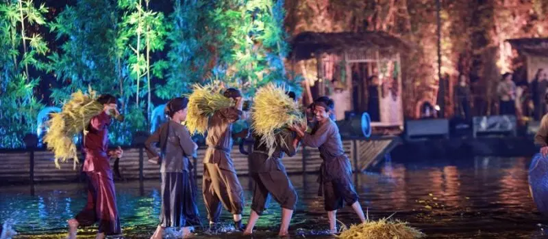 Voyage au Vietnam pour assister au spectacle Quintessence du Tonkin Voyage au Vietnam pour assister au spectacle Quintessence du Tonkin
